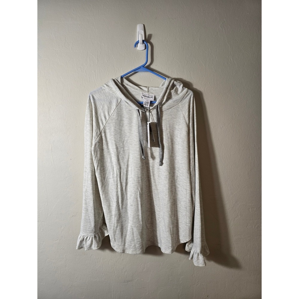 NWT Republic Heather Hoodie Ruffle Long Sleeve‎ Lightweight Top Athleisure L